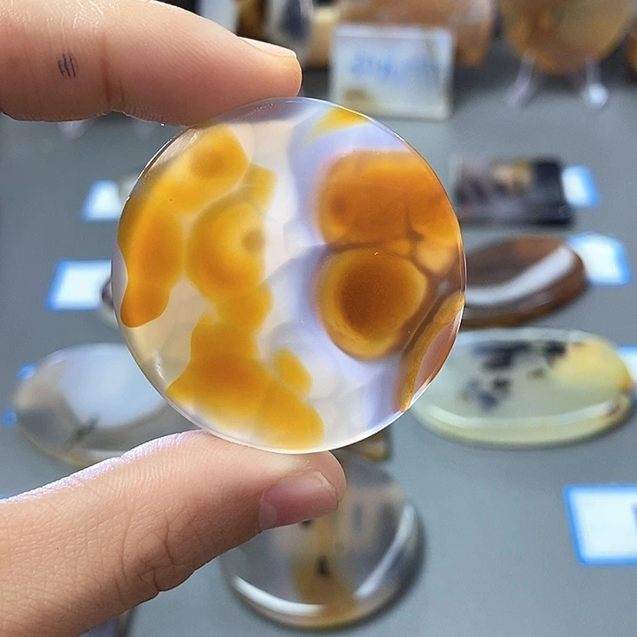 玛瑙/玉髓未镶嵌珠宝半成品