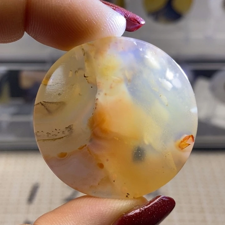 玛瑙/玉髓未镶嵌颈饰