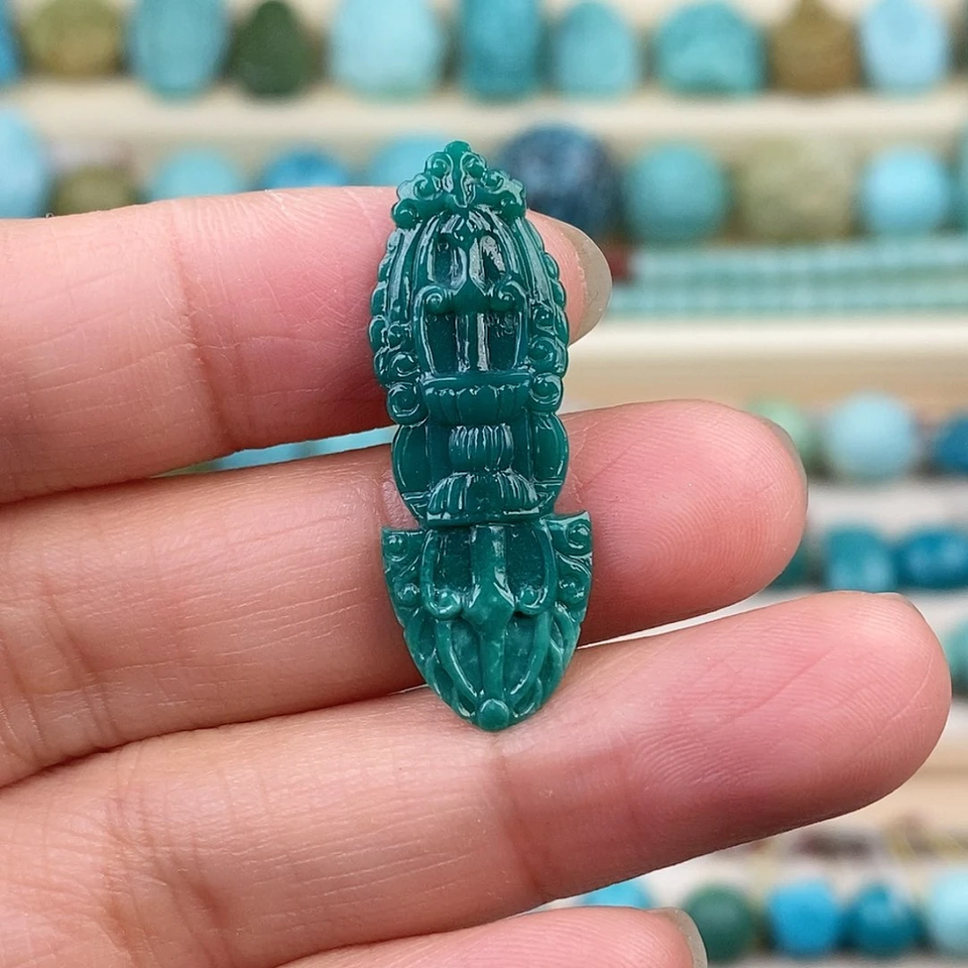 未镶嵌绿松石珠宝奇石