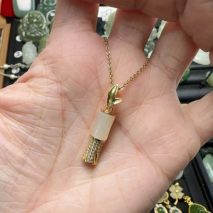 颈饰银S925镶嵌和田玉