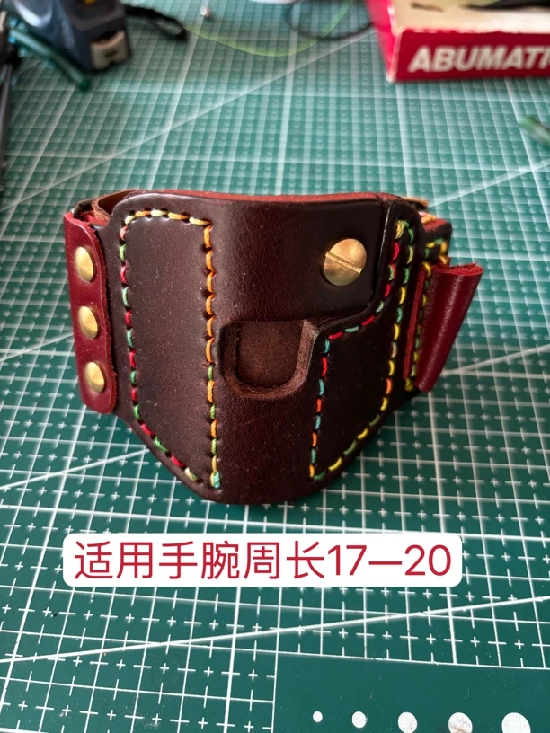 吉吉手工牛皮腕带鱼轮固定腕带
