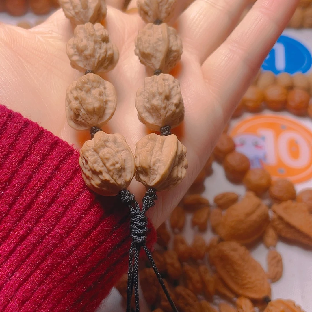 东***售文玩核桃吊坠蛤蟆头