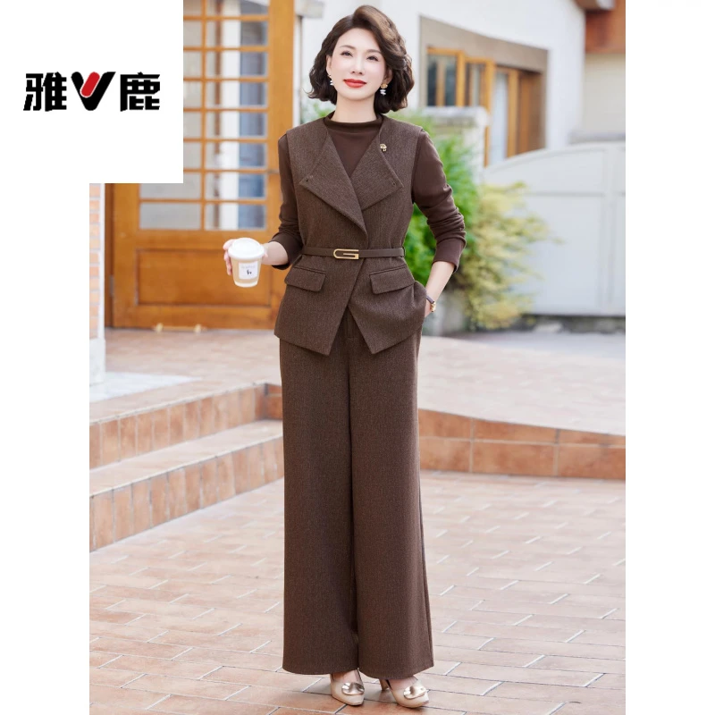 雅鹿优选高端妈妈春秋装时尚套装新款小香风外套中老年女气质阔腿