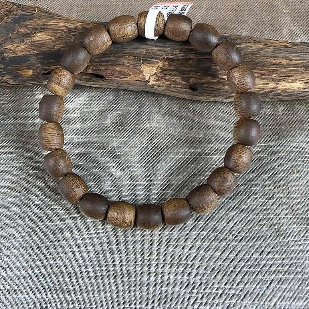 沉香碎屑沉香勾丝➕张勺子母树08鼓珠单圈7克多样性发一