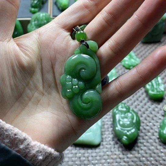 【闪购商品】和田玉颈饰未镶嵌天*秀