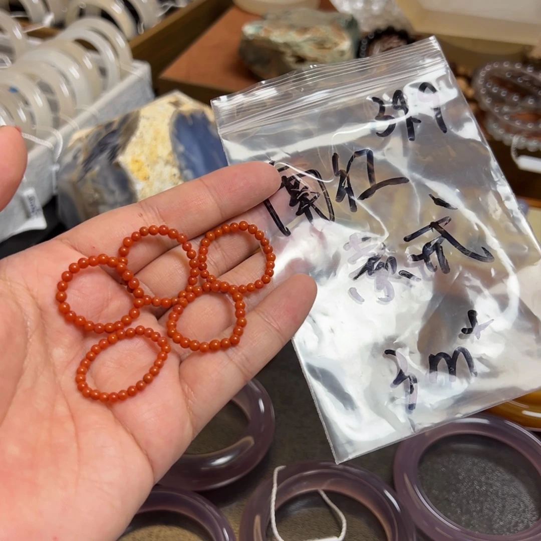 南红玛瑙未镶嵌珠宝半成品多样性发货其中一个