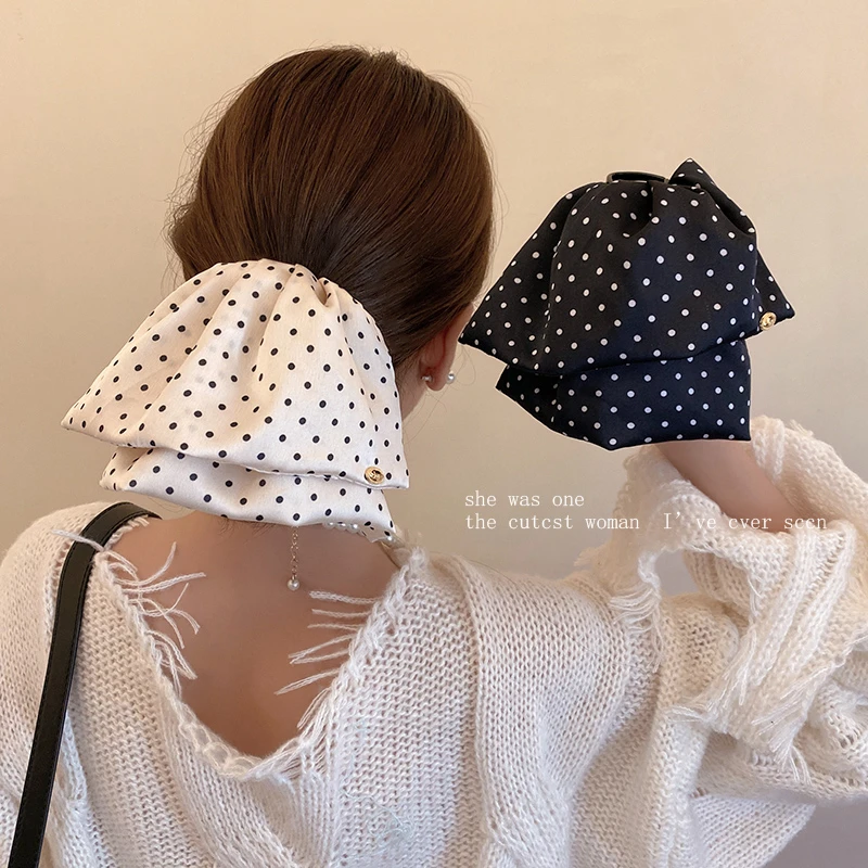 低丸子小波点裙摆抓夹头饰2025新款高级感饱满后脑勺马尾发夹女