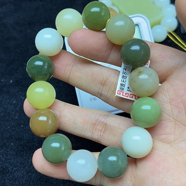 和田玉颈饰未镶嵌温*