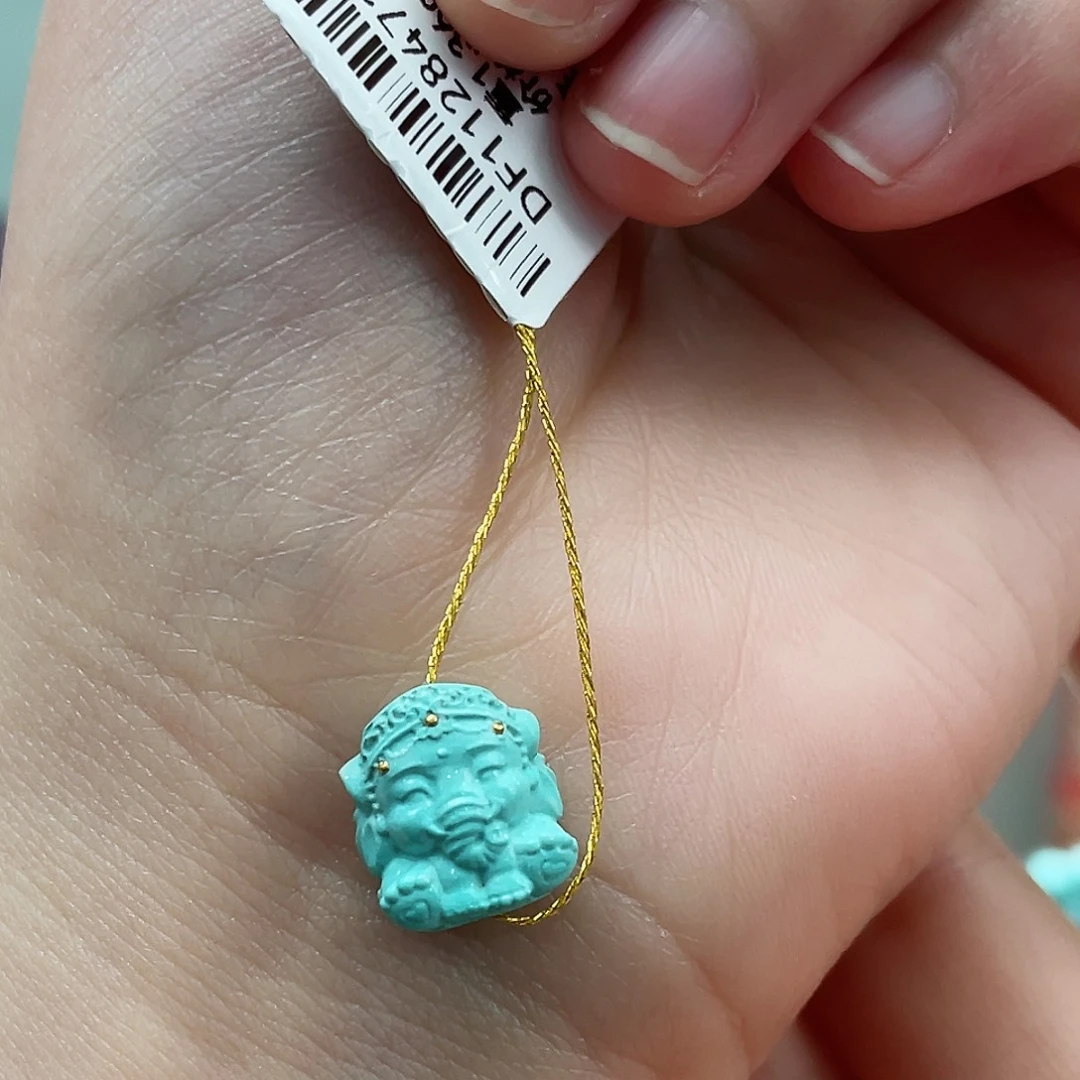 绿松石颈饰未镶嵌