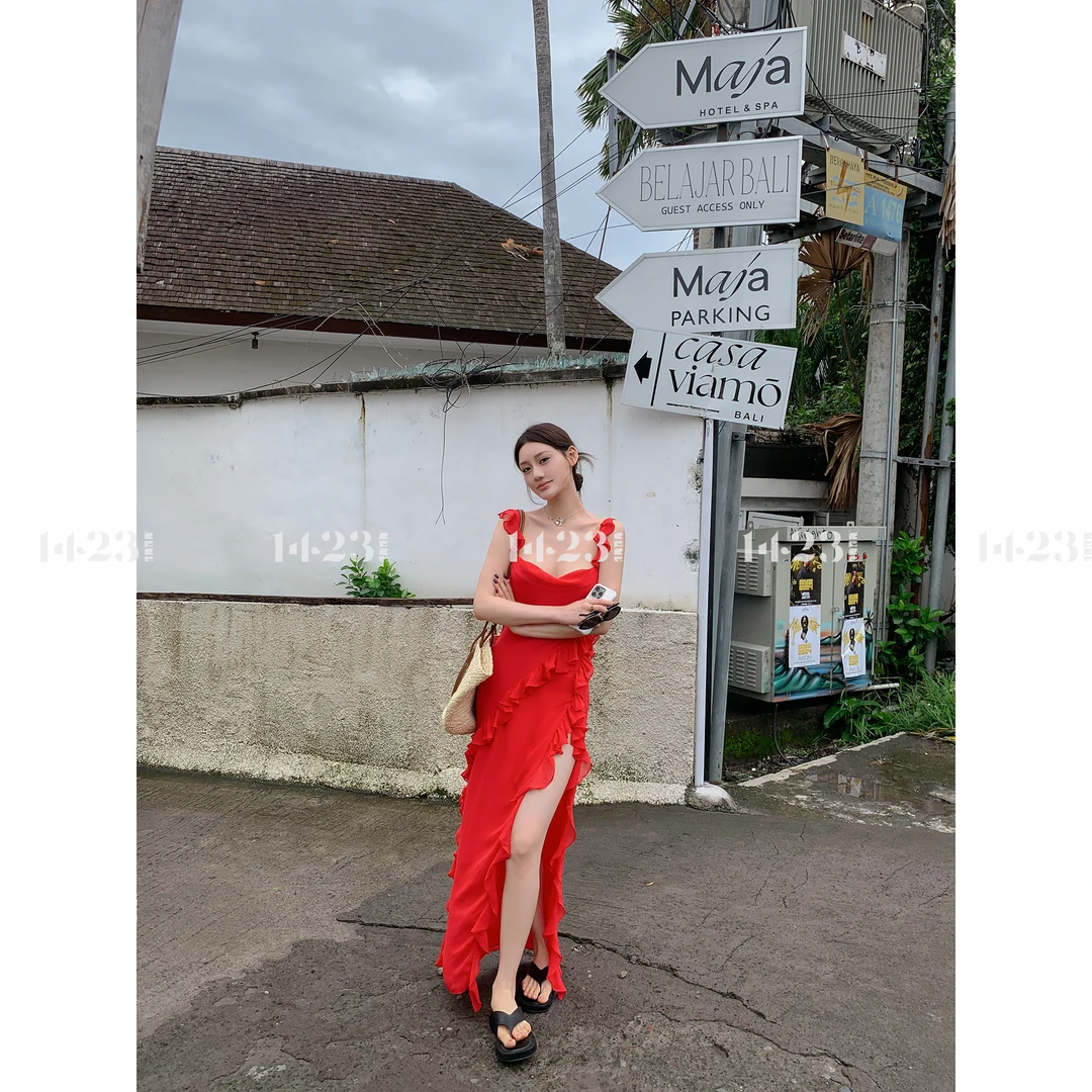 1423【热带风情】法式性感不规则显瘦荷叶边纯欲红色连衣裙