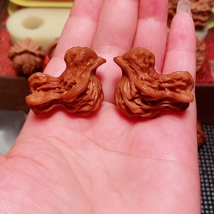 M***.文玩核桃吊坠小鸟