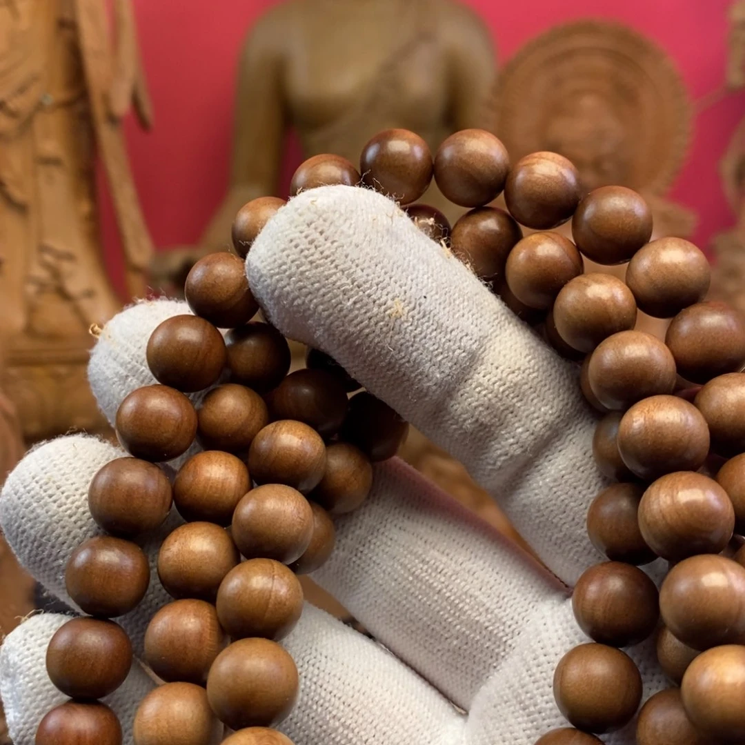 卓**凡迈索尔老山檀香1.0沉水手串