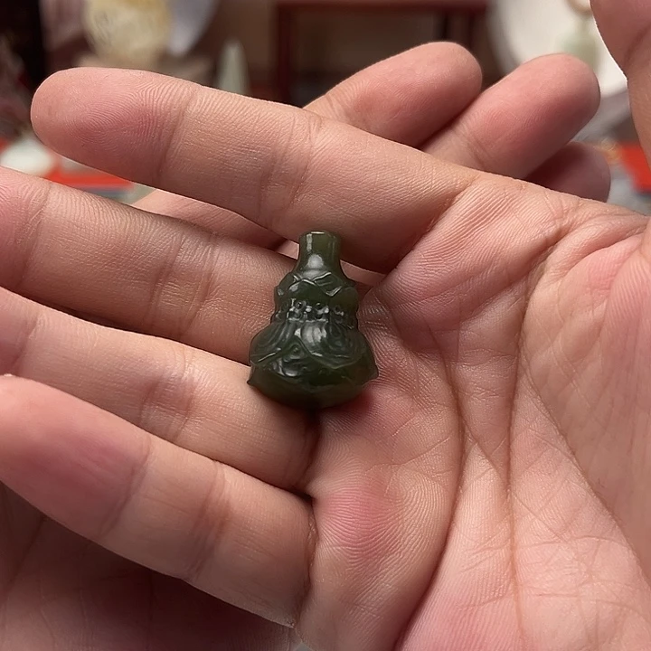 颈饰未镶嵌和田玉葫芦吊坠