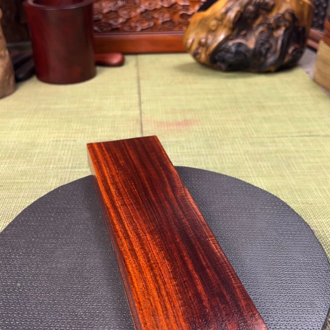 大果紫檀（缅甸花梨）家**育
