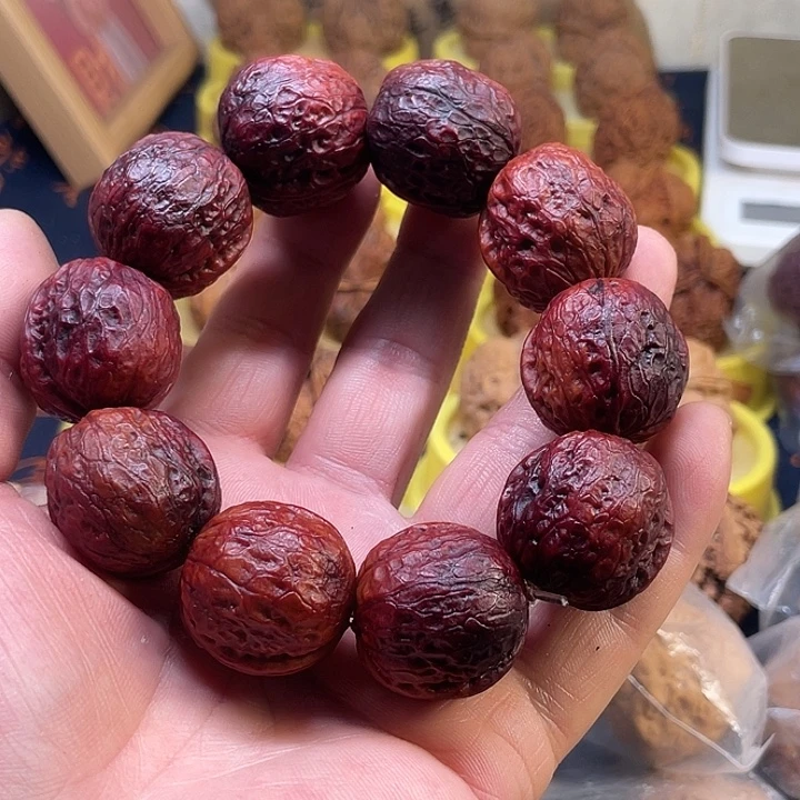 把件文玩核桃48七彩小屁股手持28