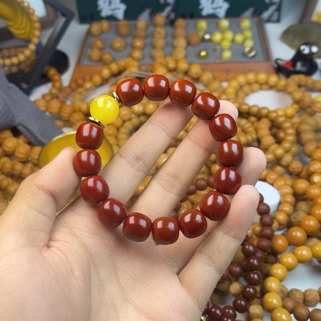 又***秋猴头核桃手串龙岩老型红