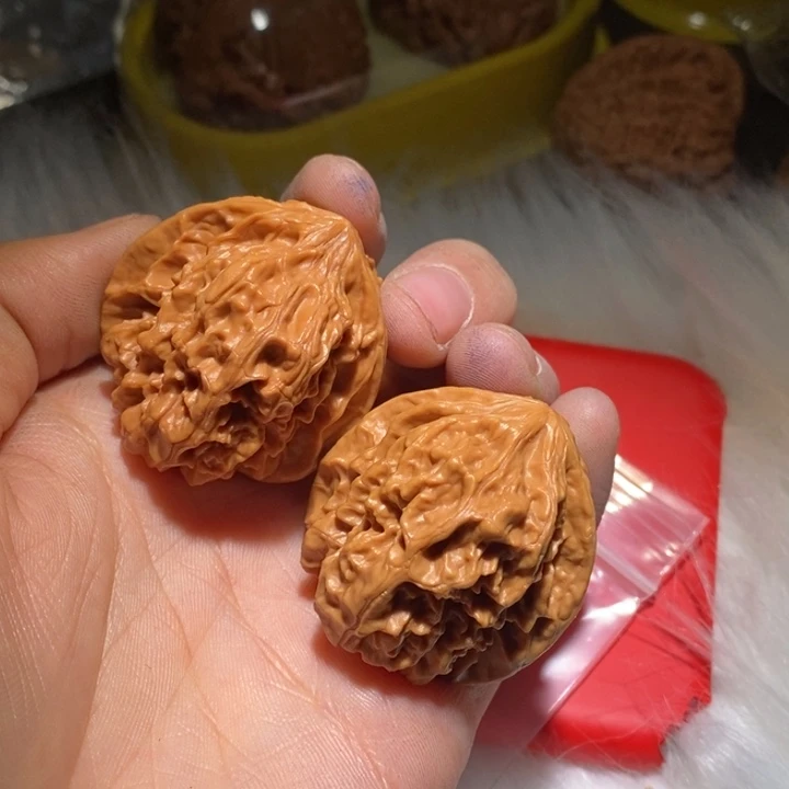 老***李吊坠文玩核桃精品课程的教学与研究
