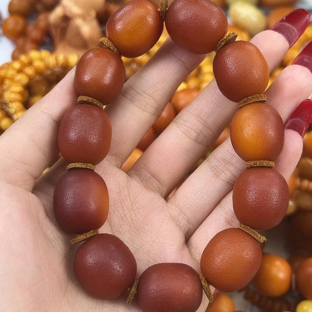 琥珀颈饰未镶嵌蜜蜡