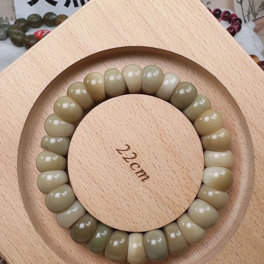 吊坠白玉菩提卡14蒜瓣大肠