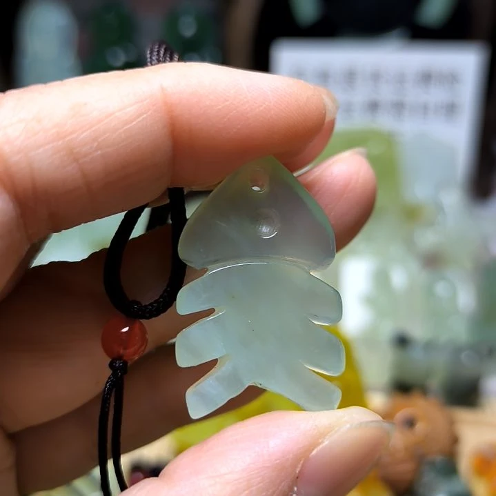 岫玉吊坠(不含链)未镶嵌浩**彬