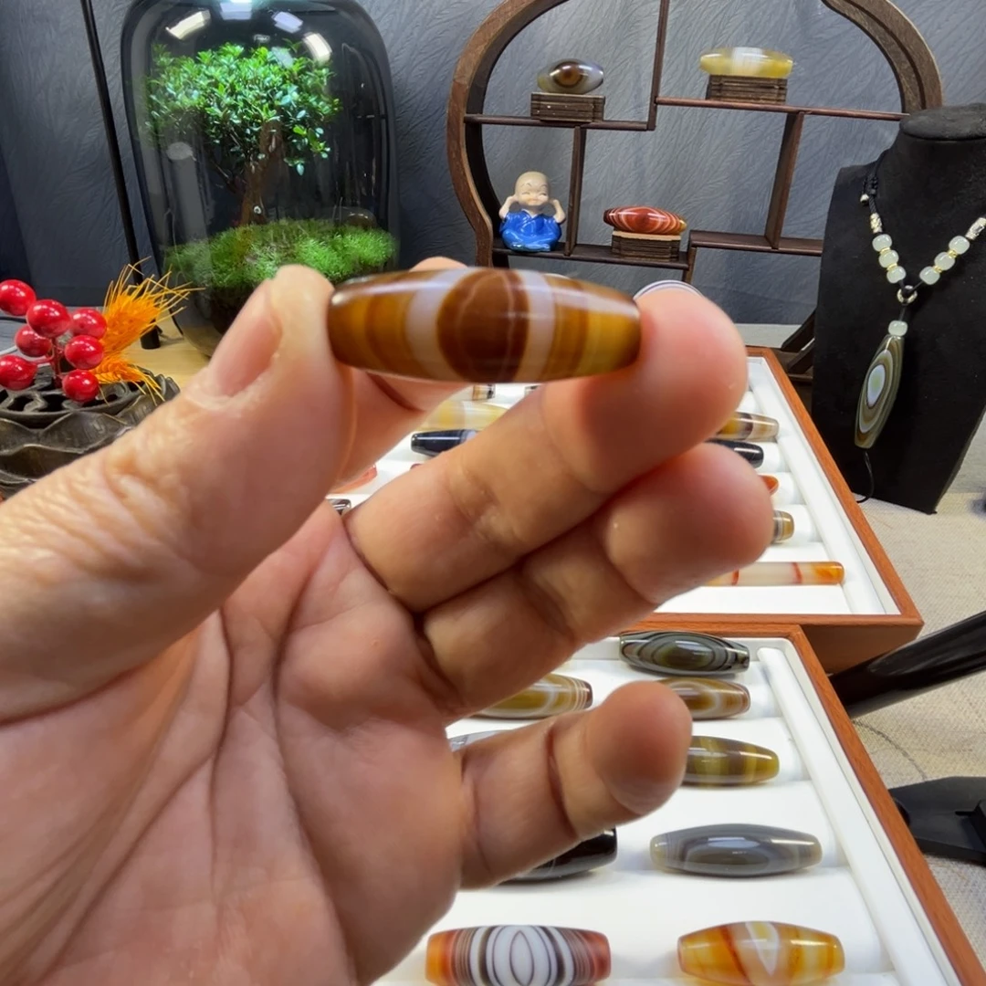 玛瑙/玉髓未镶嵌珠宝半成品