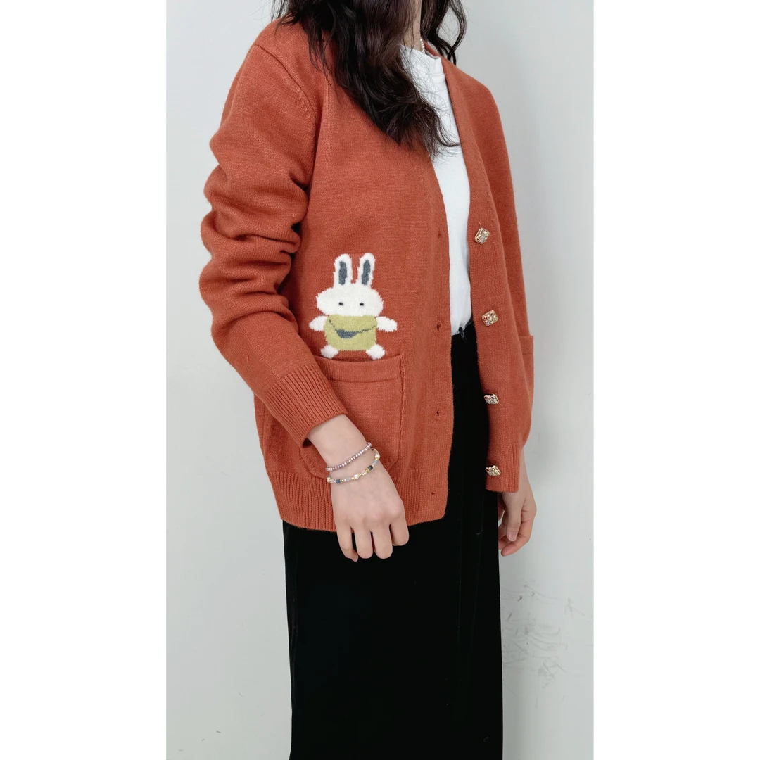 《顺丰现货秒发》可爱兔子钻扣开衫