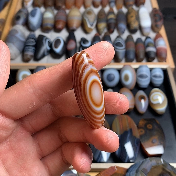 玛瑙/玉髓未镶嵌颈饰