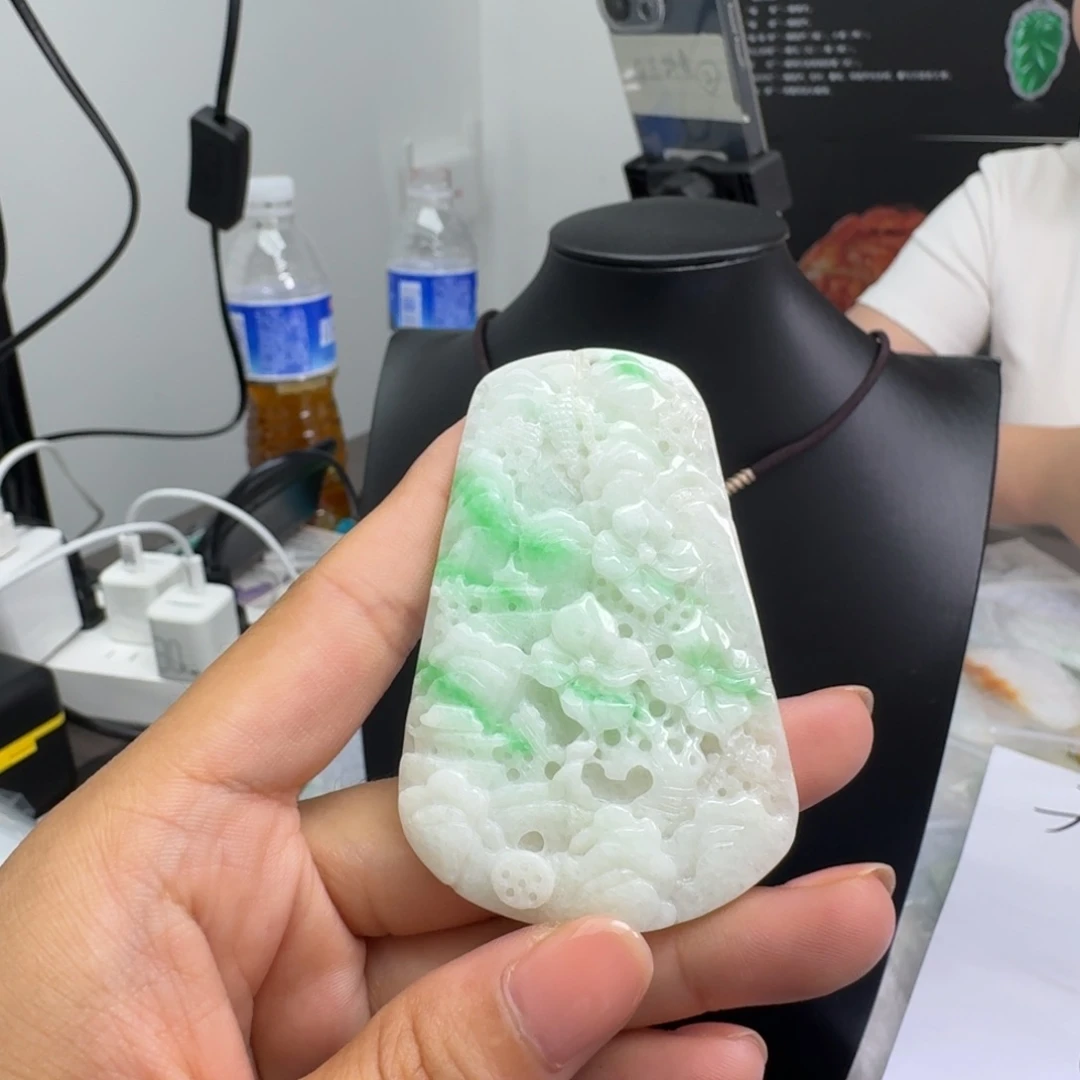 翡翠未镶嵌颈饰天然