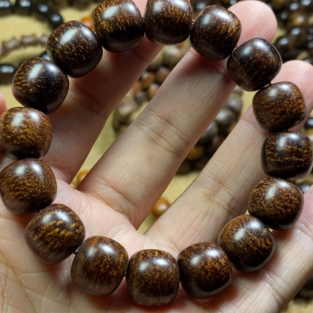 小****贡木巴贡大黑龙1314