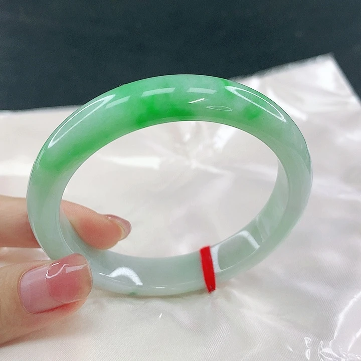 翡翠未镶嵌手镯圈54.8，18065