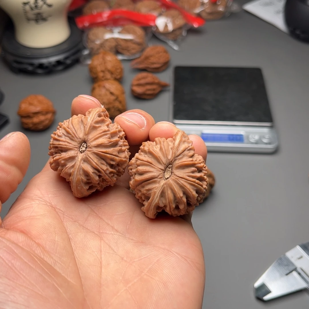 漫***舞文玩核桃吊坠42全品磨盘