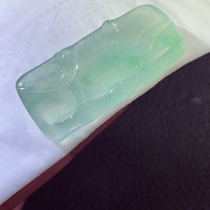 未镶嵌定制翡翠翡翠