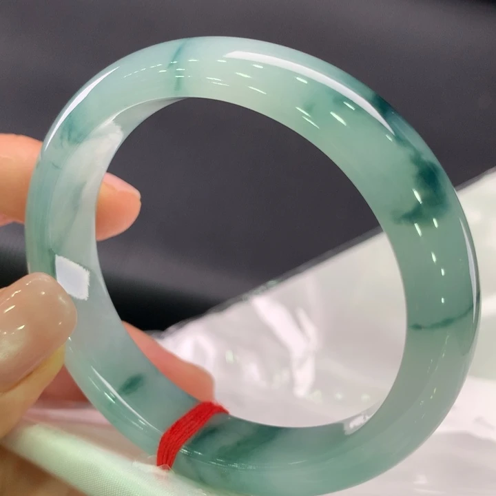 未镶嵌手镯翡翠贵妃54.5