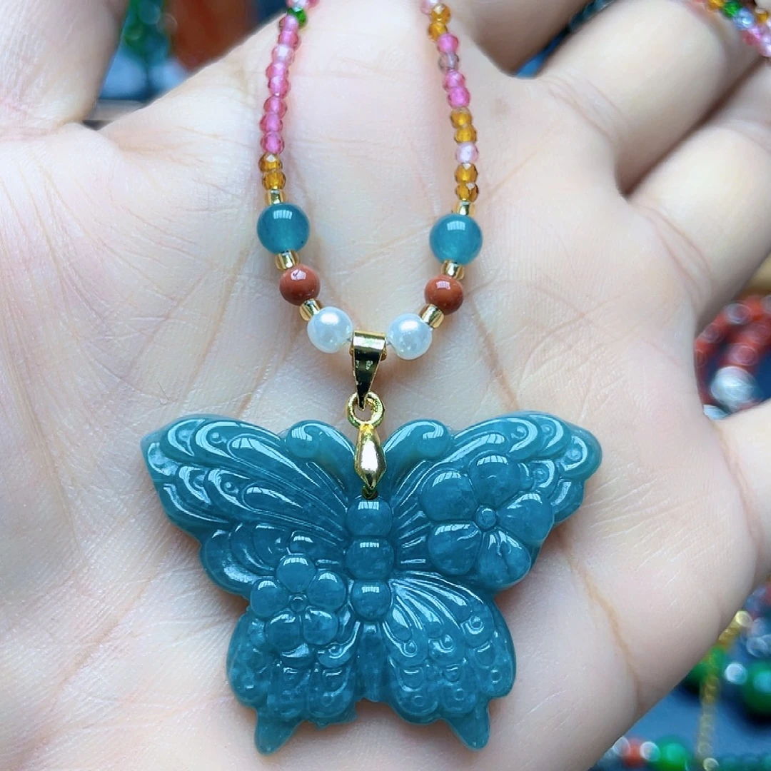 翡翠未镶嵌颈饰项链