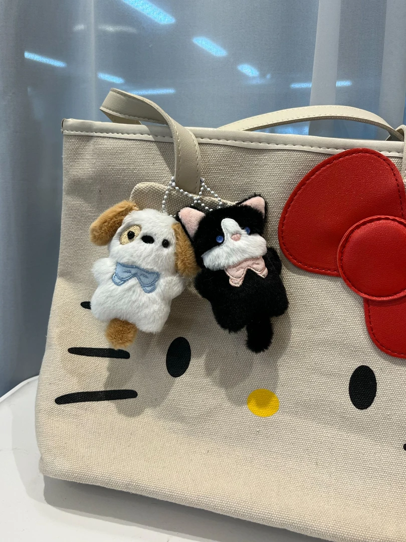 【爱宝】小猫小狗吱吱叫玩偶毛绒公仔挂件猫咪包包挂饰情侣汽车挂件