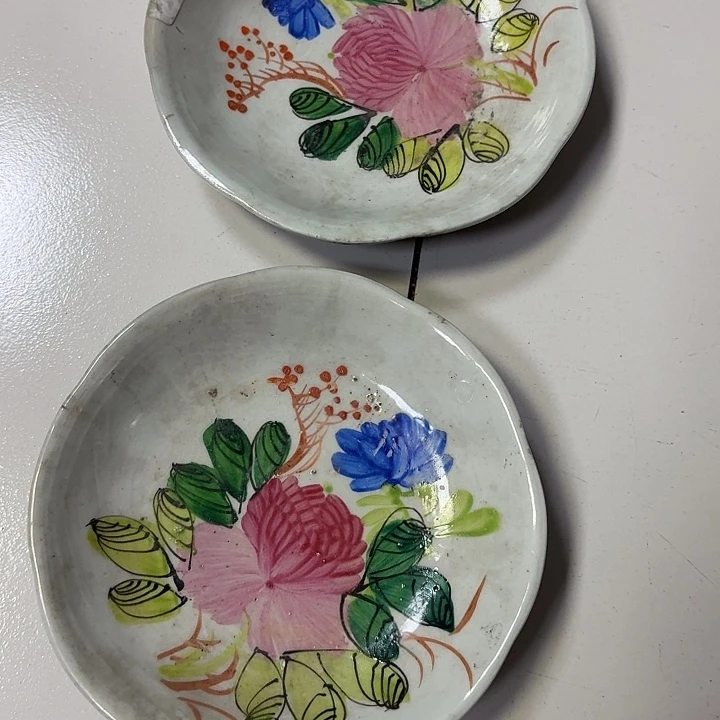 阳***茶粉彩花卉花楼盘子微瑕