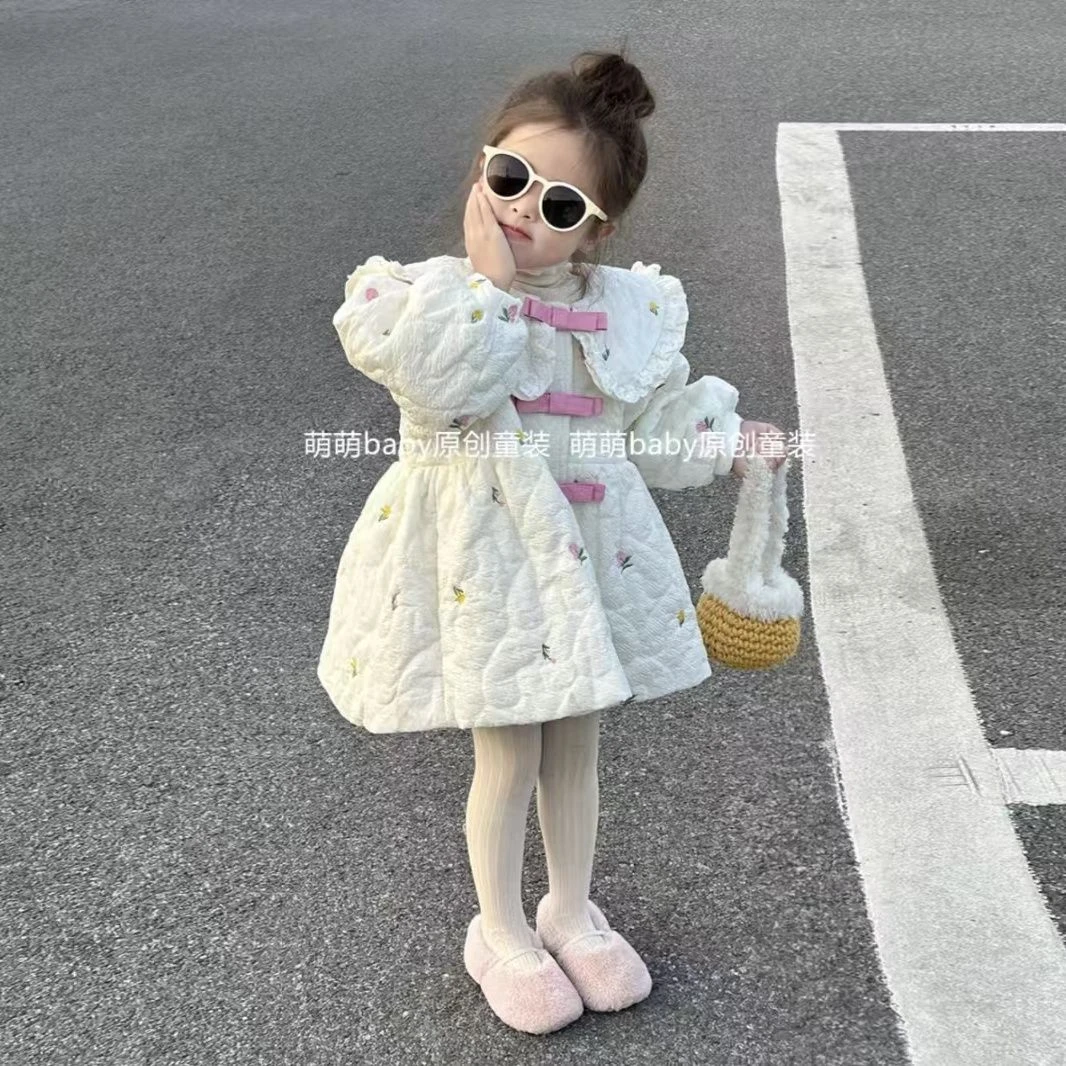 女童2024童装韩版冬季娃娃领棉服新款儿童刺绣碎花夹棉连衣裙外套
