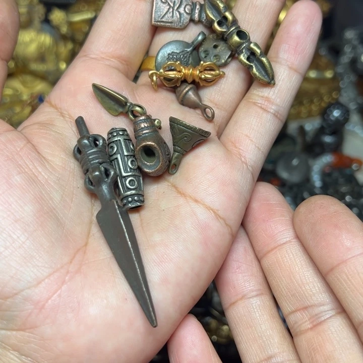 铜星月菩提吊坠项链