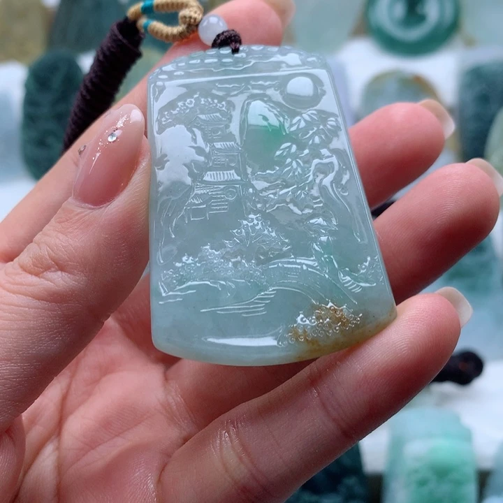 定制翡翠未镶嵌山水