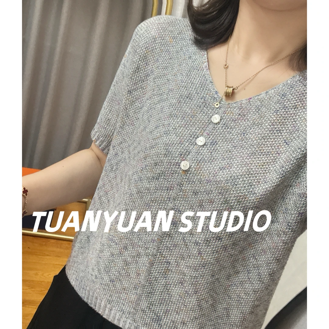 设计感上衣潮新款V领夏季针织短袖T恤女时尚百搭半袖宽松显瘦昆