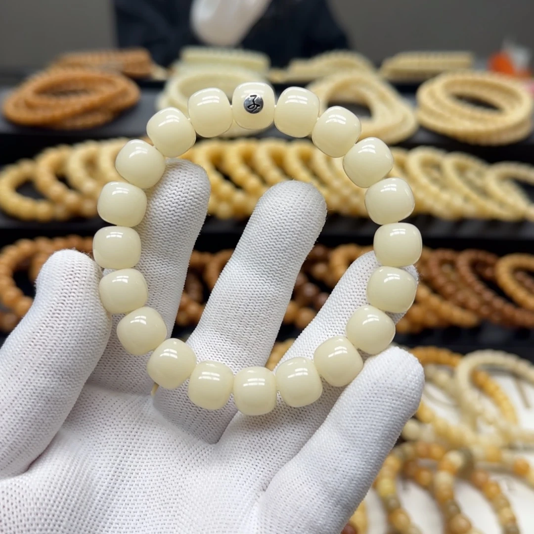 手串菩提根/象牙果11×12 5年 霜降 鬼工