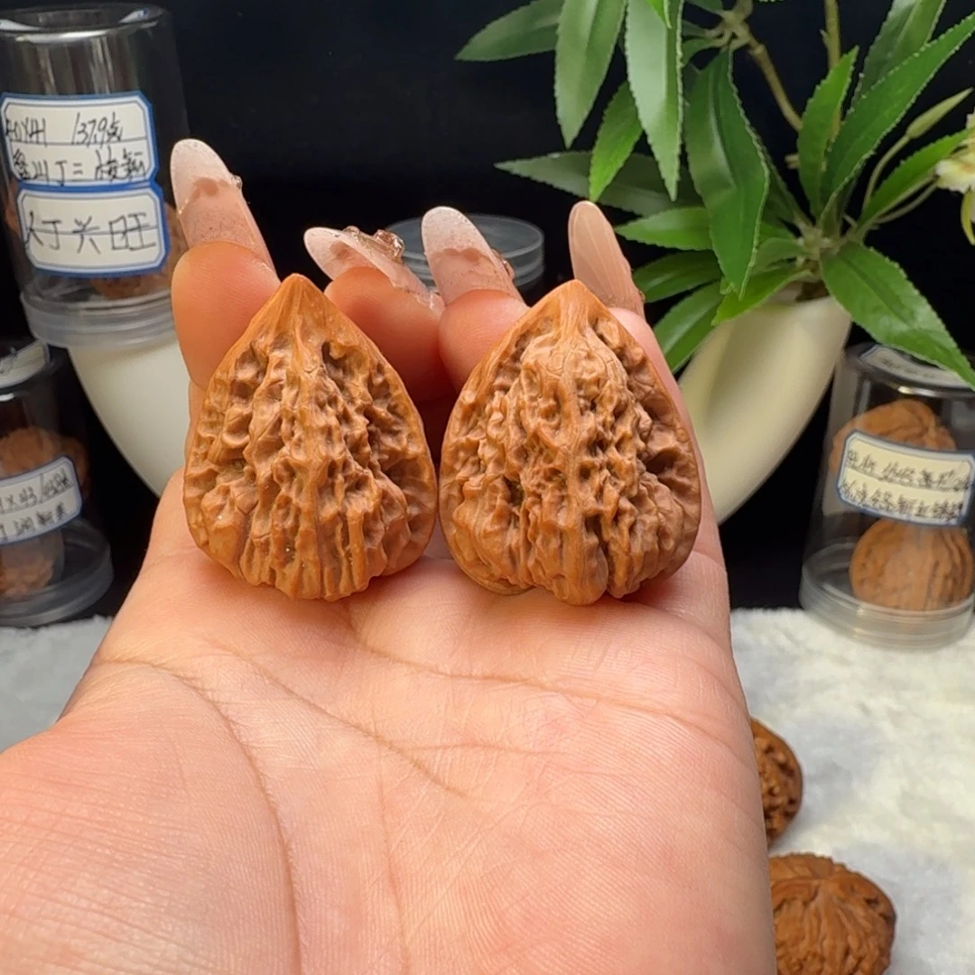 文玩核桃把件微修小官帽31