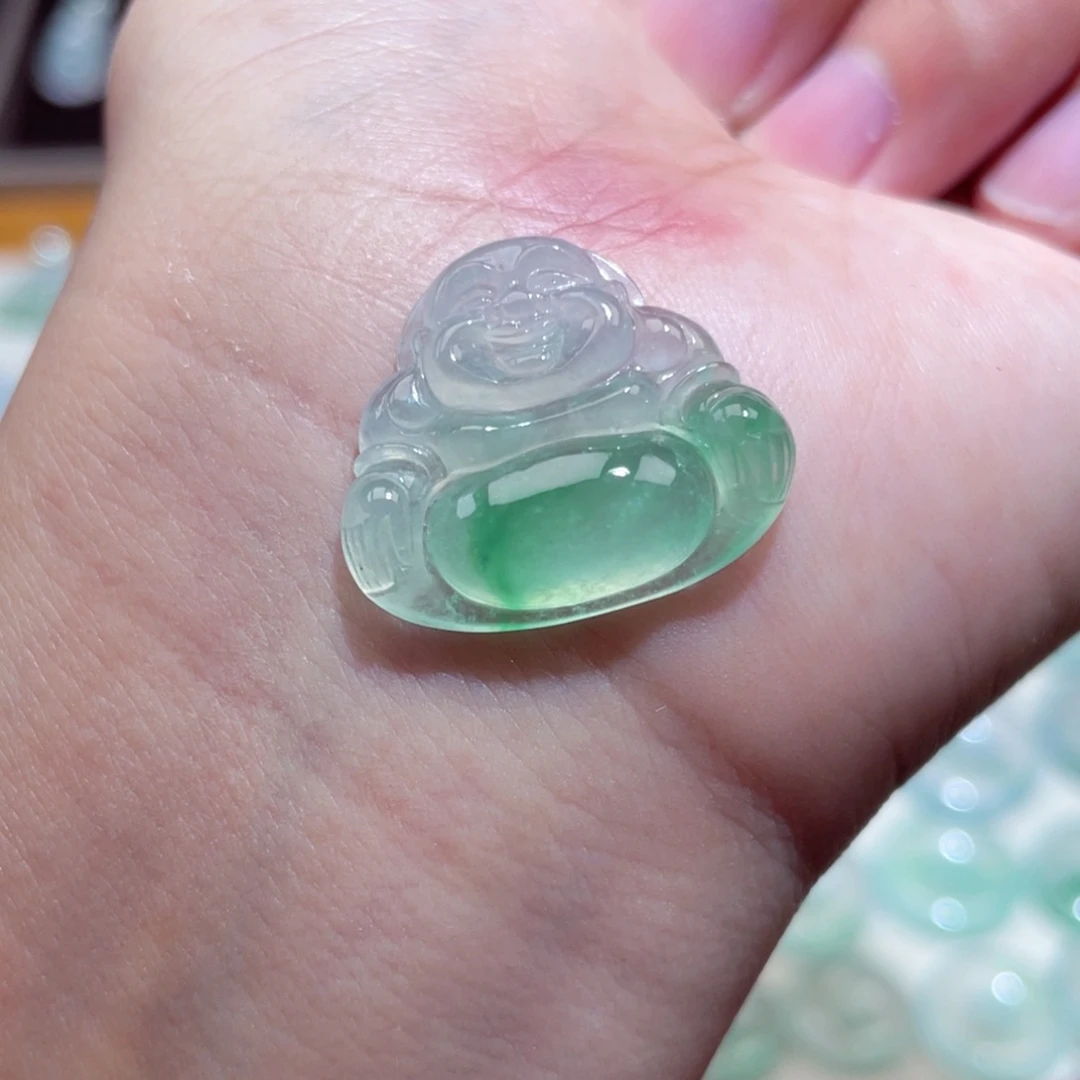 颈饰未镶嵌翡翠佛公