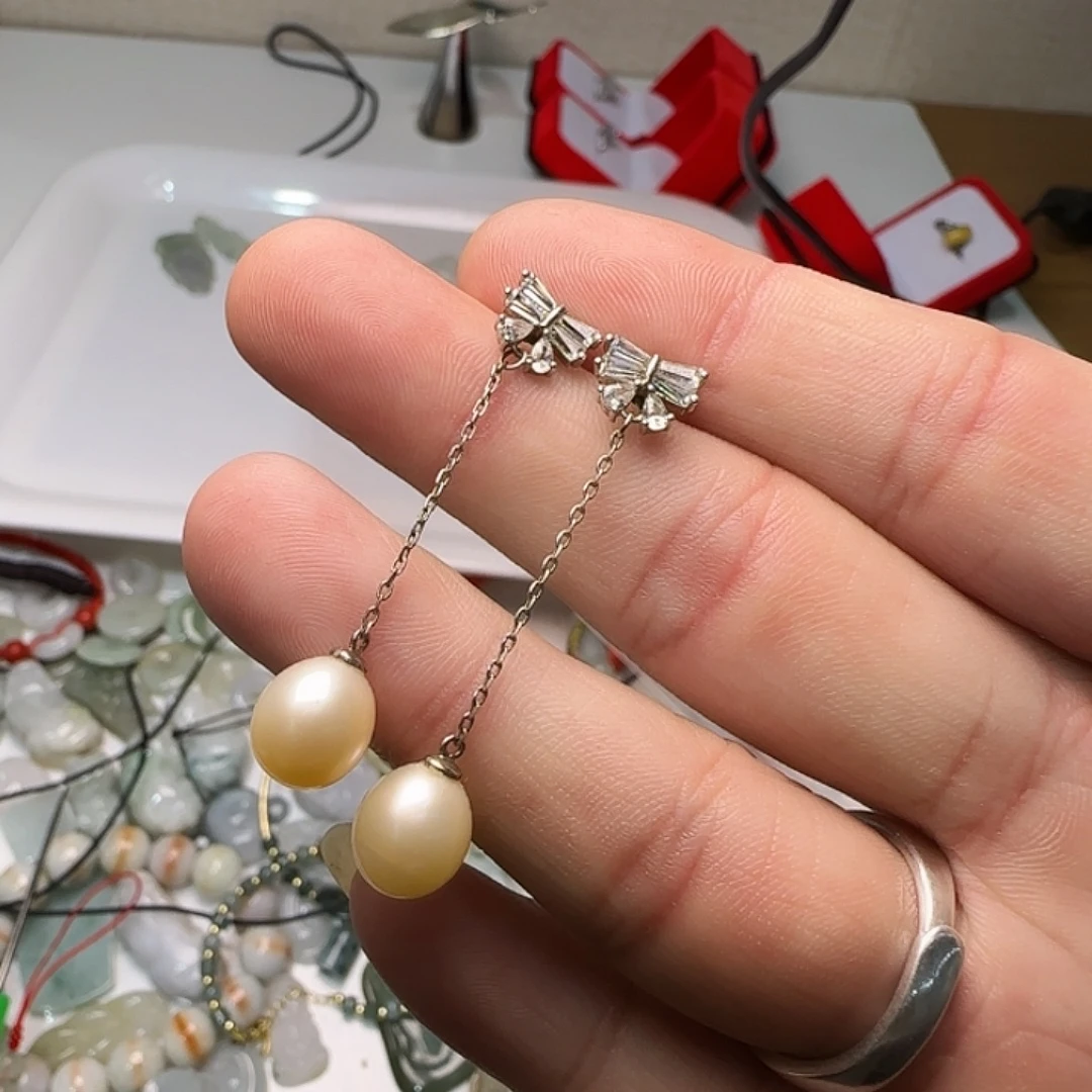 徐***~银S925镶嵌耳饰淡水珍珠