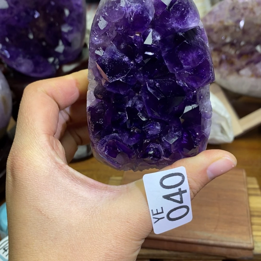 水晶大型摆件（非配饰）未镶嵌