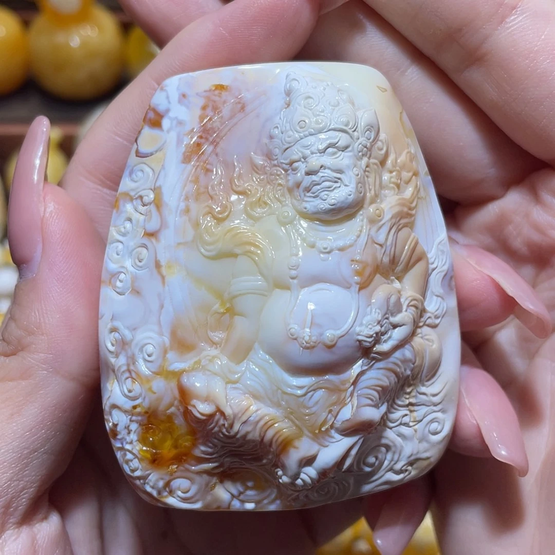 【闪购商品】裸石琥珀未镶嵌小*