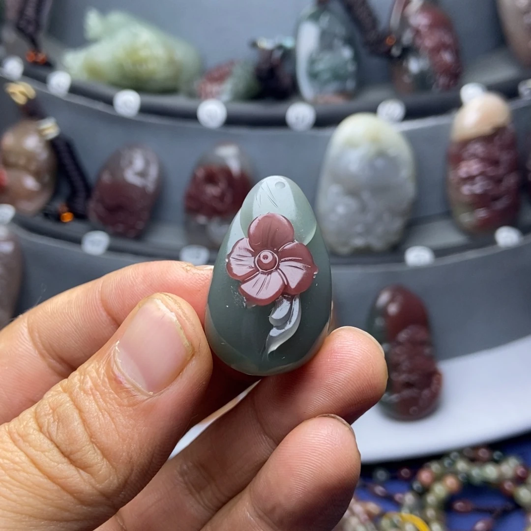 金***亚玛瑙/玉髓未镶嵌颈饰