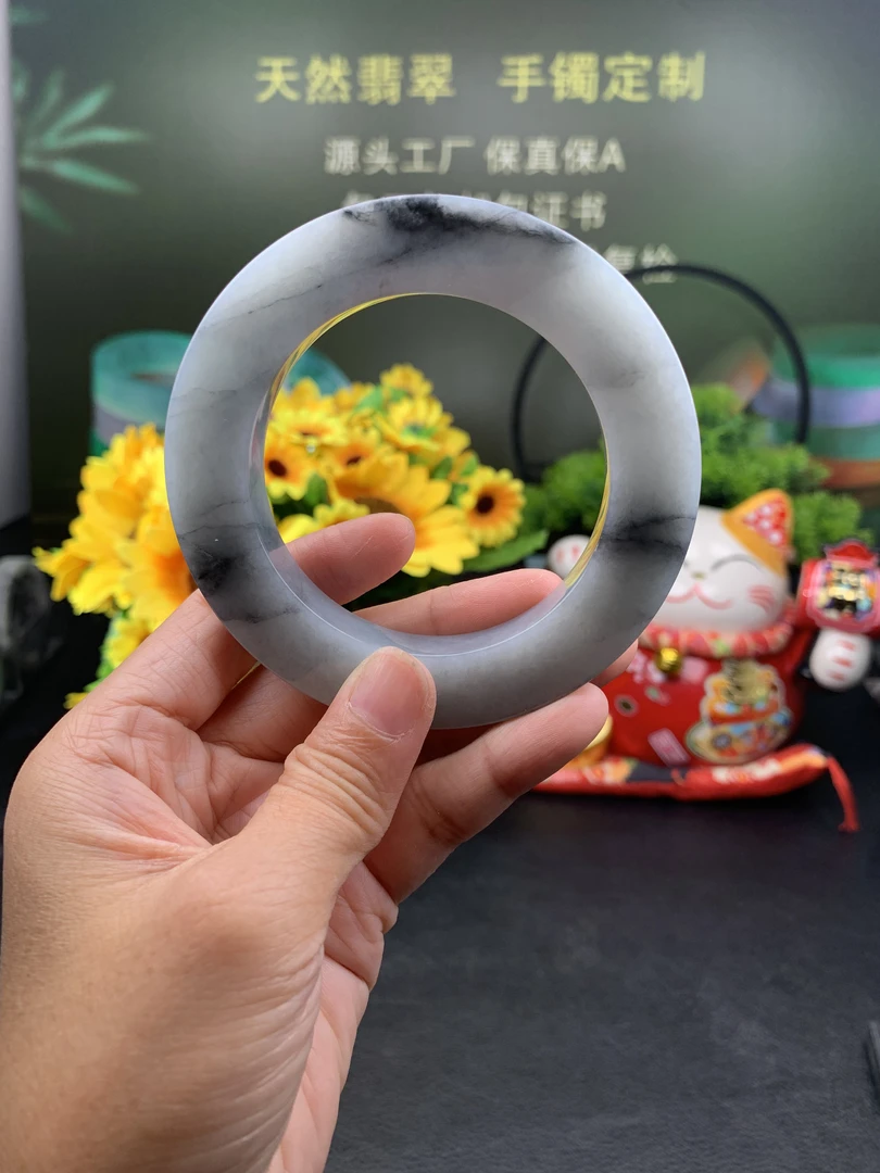 种老胶润水墨画乌鸡圆条天然翡翠A货