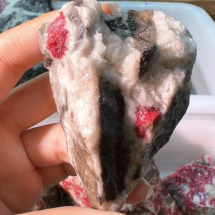 天然辰砂天然朱砂原石