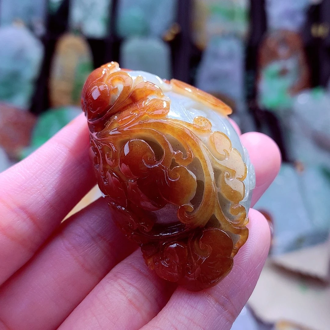 颈饰未镶嵌翡翠天然
